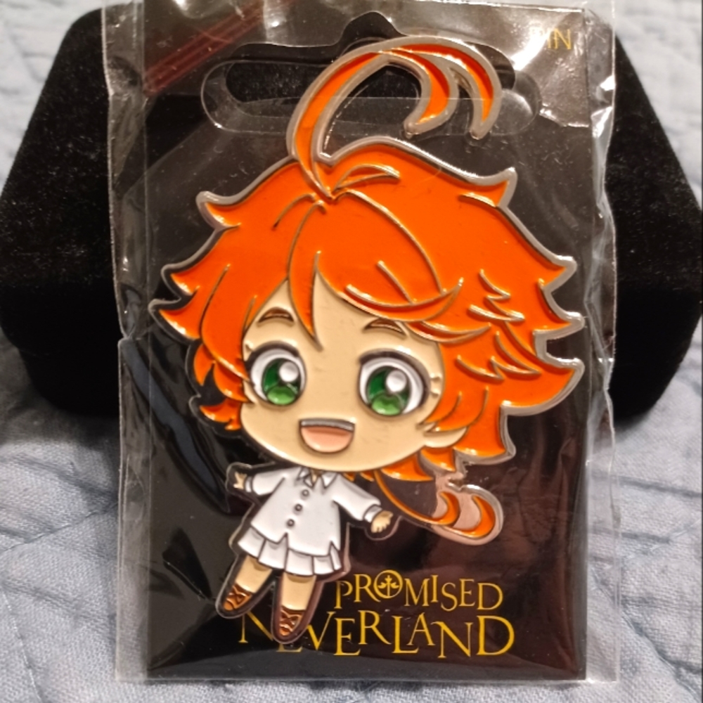 The Promised Neverland anime manga enamel pin Emma Chibi figure pin figpin